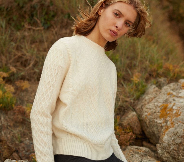 LE PULL, PIÈCE CENTRALE DU VESTIAIRE FÉMININ